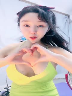 女人能頂半邊天，絲襪高跟大長腿極品御姐全程露臉大秀演繹