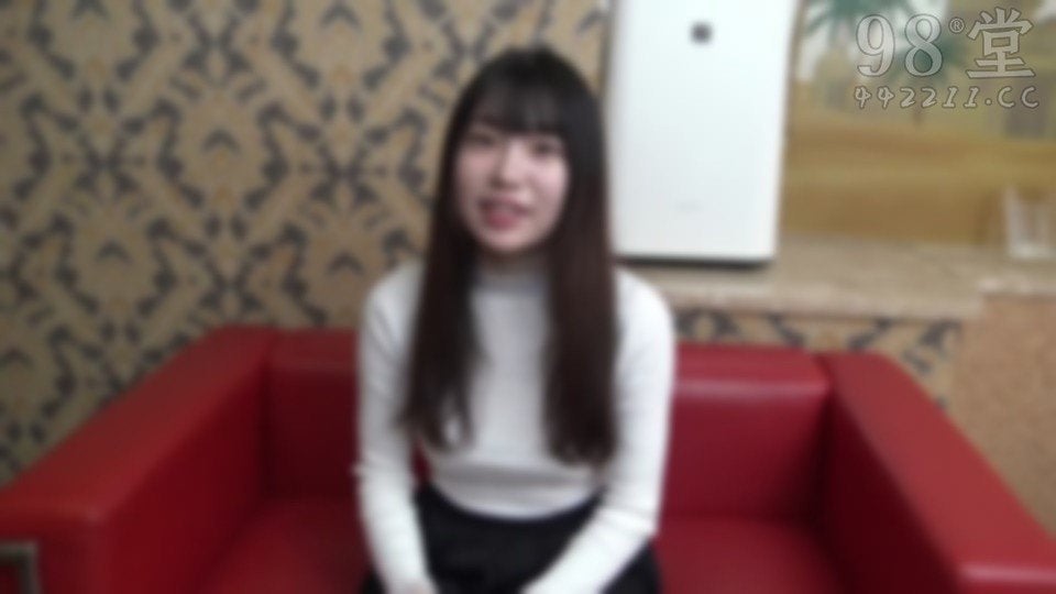 只是年轻就够奢侈的了明朗可爱的18岁第一次拍摄中出!!cd1。 只是年轻就够奢侈的了明朗可爱的18岁第一次拍摄中出!!cd1。